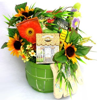 g-Garden-Gift-Basket.jpg