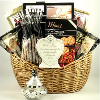 g-wedding-bells-gift.jpg