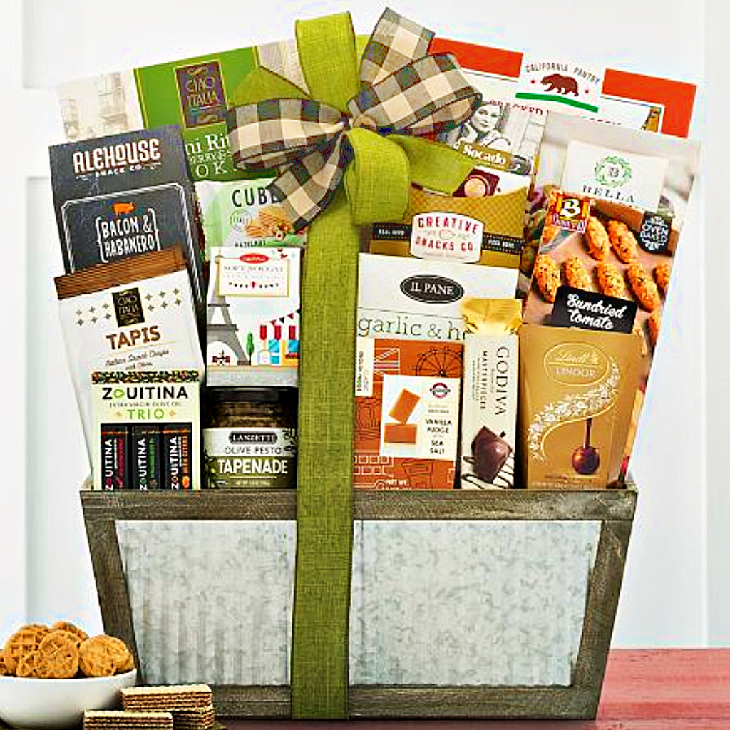 Connoisseur Gift Basket, Gourmet Food & Treats