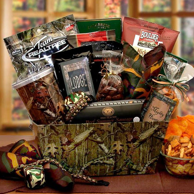 Hunter's Retreat, Gift Basket For Serious Hunters