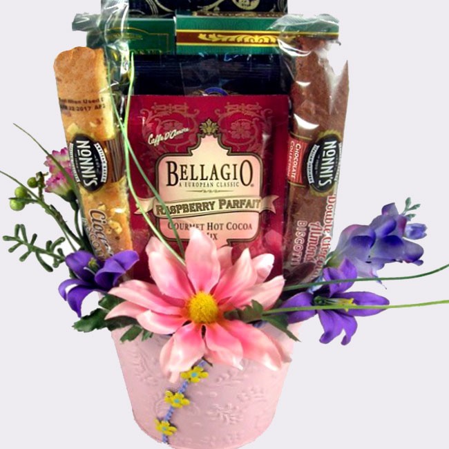 A Lovely Gourmet Gift Basket For Her Gourmet Food Gift Basket For Women Loading Zoom