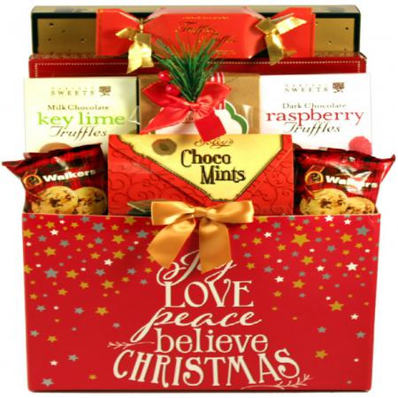 Christmas-magic-holiday-gift-basket