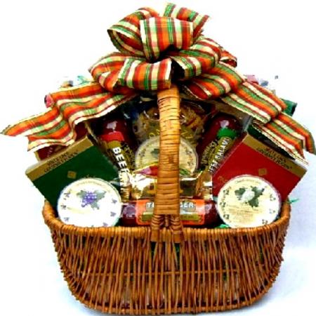 Deluxe Gift Basket Filled With Delicious Sausage & Cheese