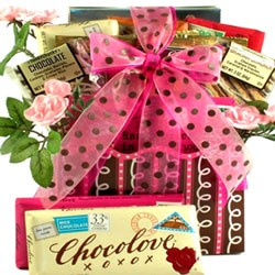 valentine-in-love-gift-basket
