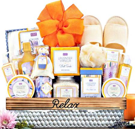 Lavender Vanilla  Spa Therapy, Deluxe Gift Basket 