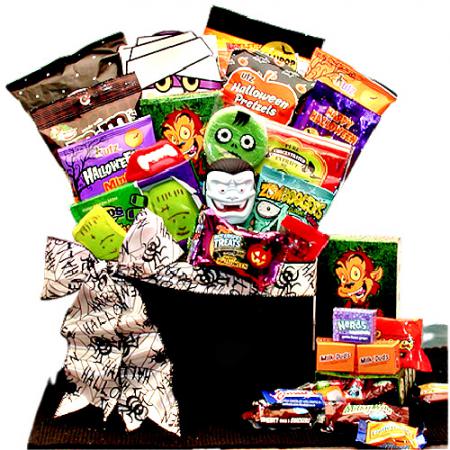 Frightfully Fun Halloween Candy Gift Pail