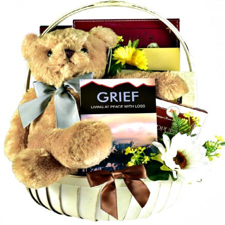 cuddles-comfort-peace-sympathy-basket