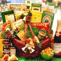 Holiday Entertainer Gift Basket