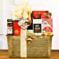 Sparkling-Cider-plus-Gourmet-Food-Gift-Basket