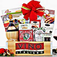 Romanelli Chianti Vino Italiano Wine Basket